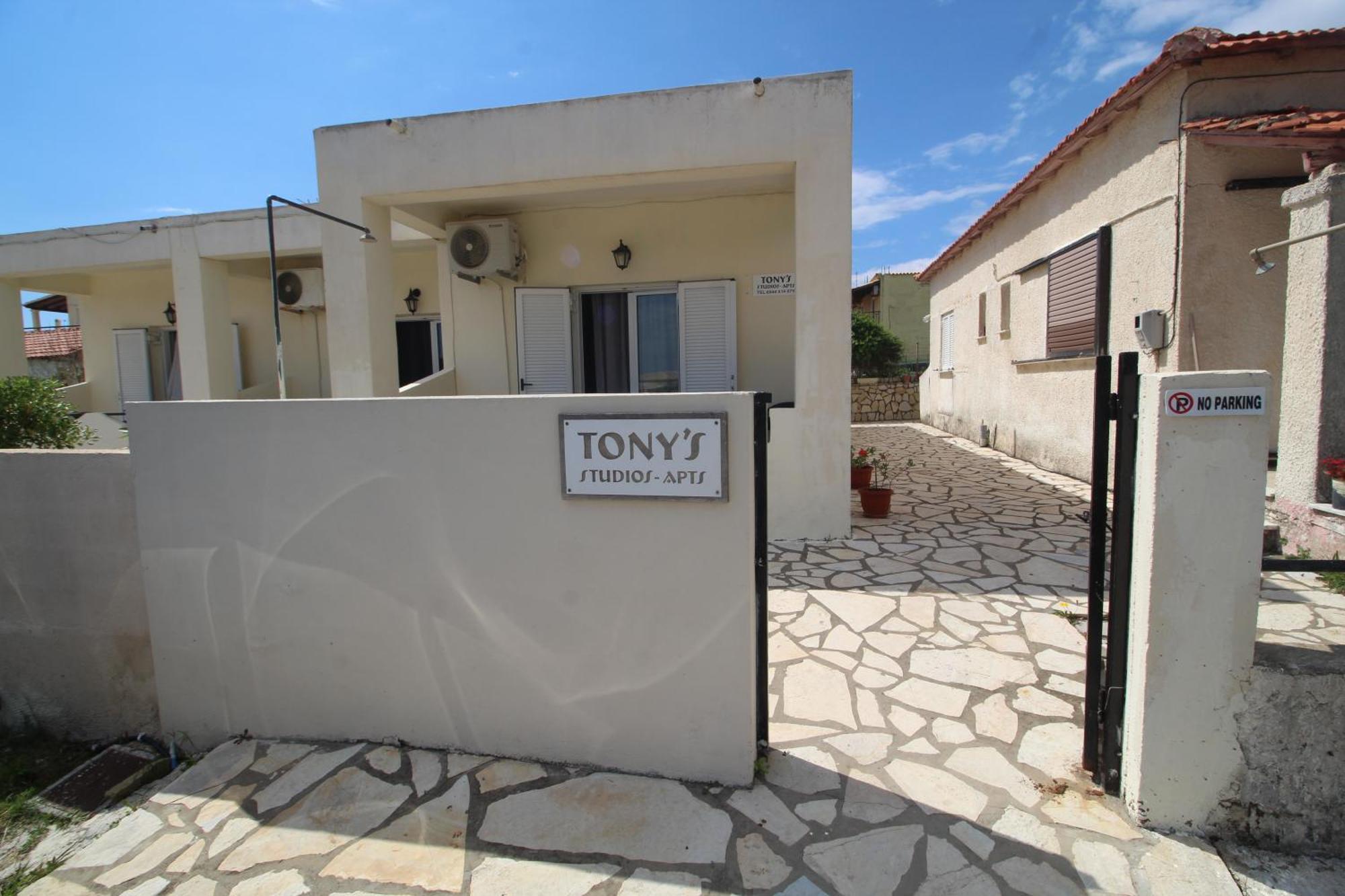 Tony'S Apartments Agios Georgios  Exteriér fotografie