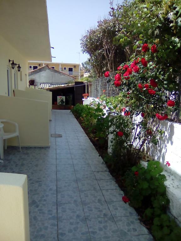 Tony'S Apartments Agios Georgios  Exteriér fotografie